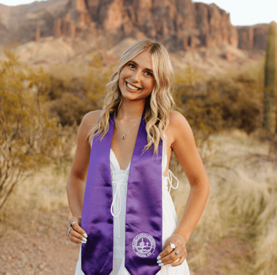 grad pic - Daylee Peterson-1